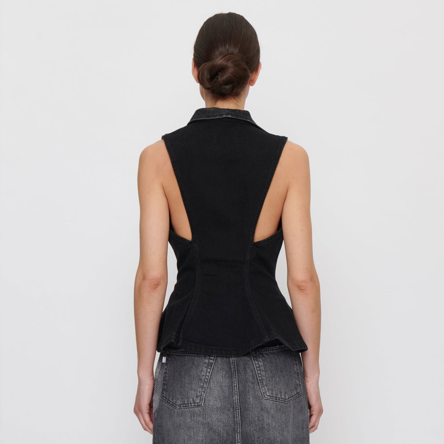 INACO / BLACK - - K+LUSHA