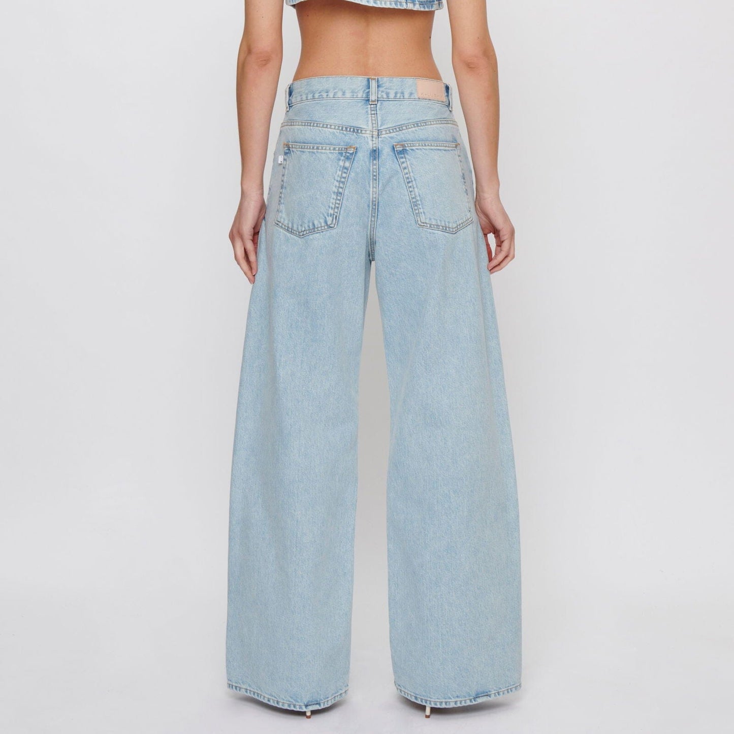 PLEIONE / LIGHT WASH Jeans K+Lusha 